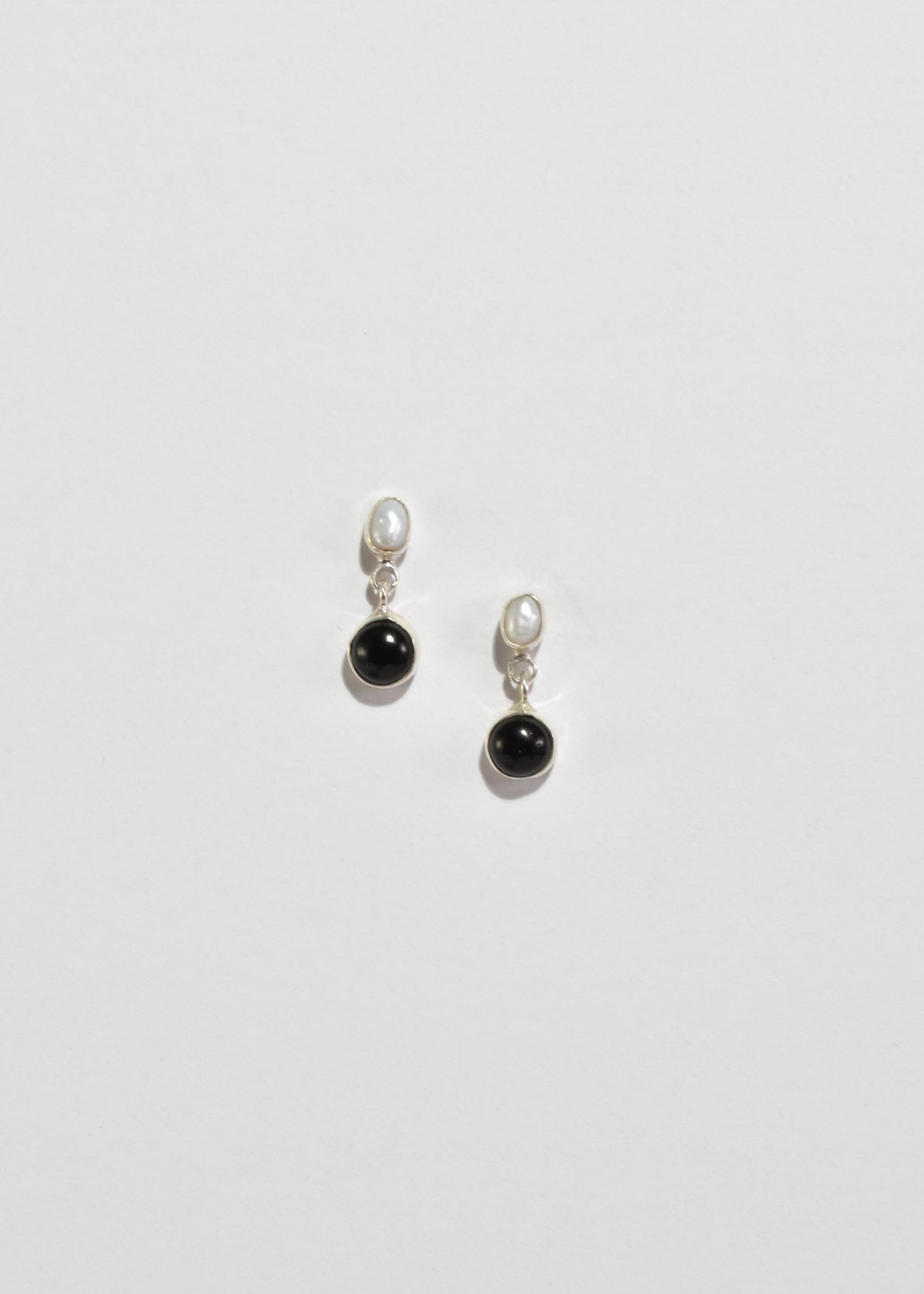 Pearl Onyx Earrings