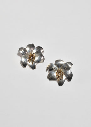 Silver Lily Earrings