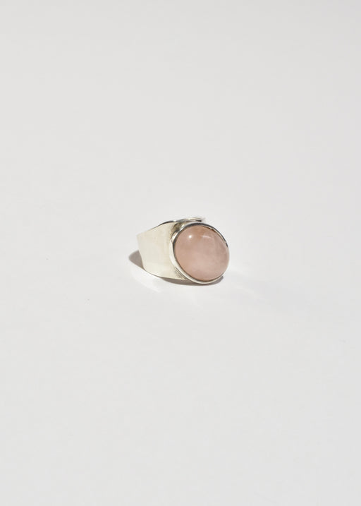 Oval Rose Quartz Ring