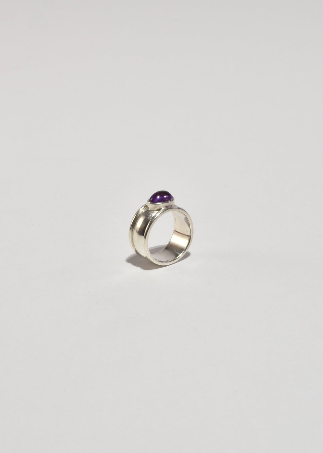 Oval Amethyst Ring