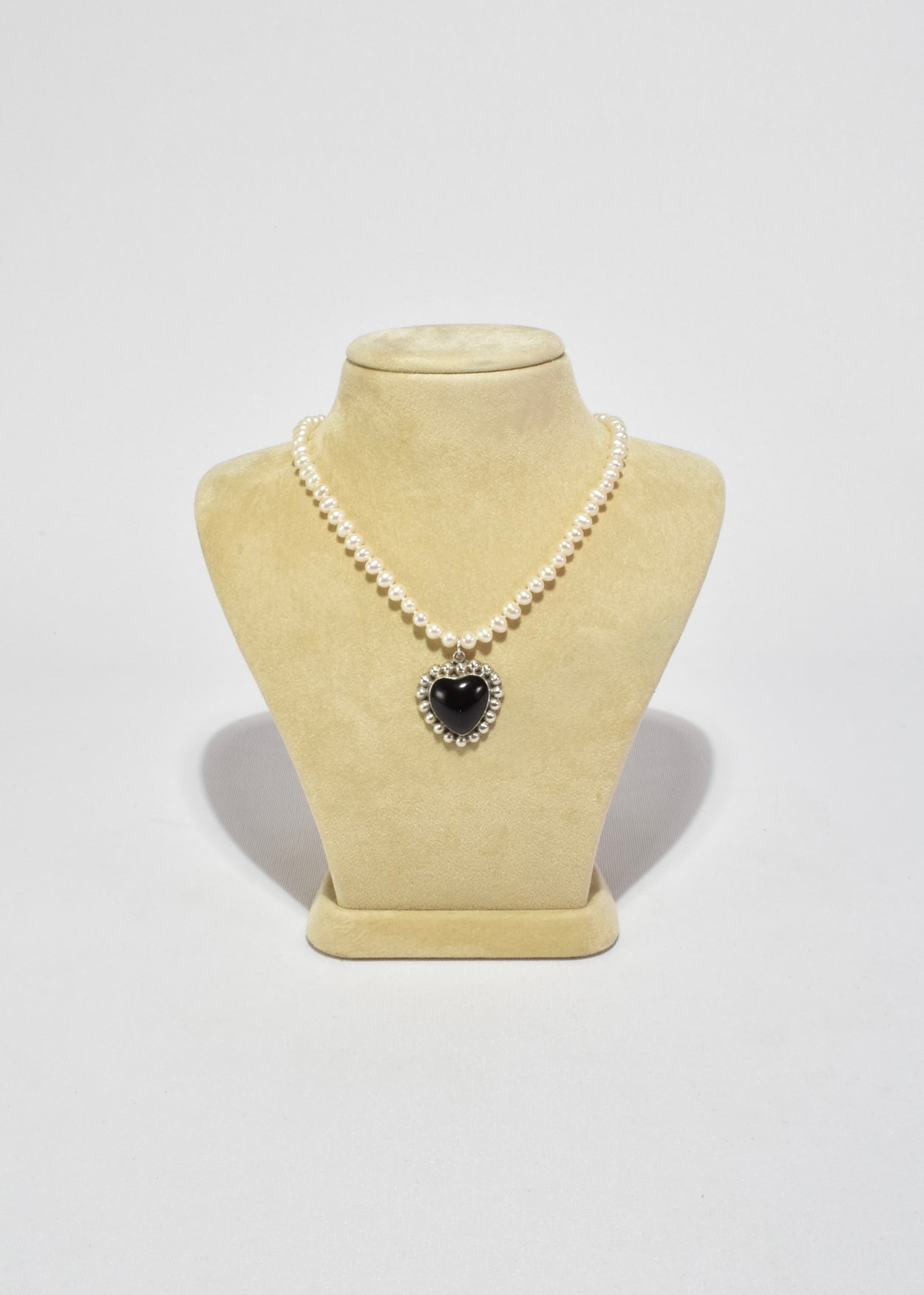 Pearl Onyx Heart Necklace