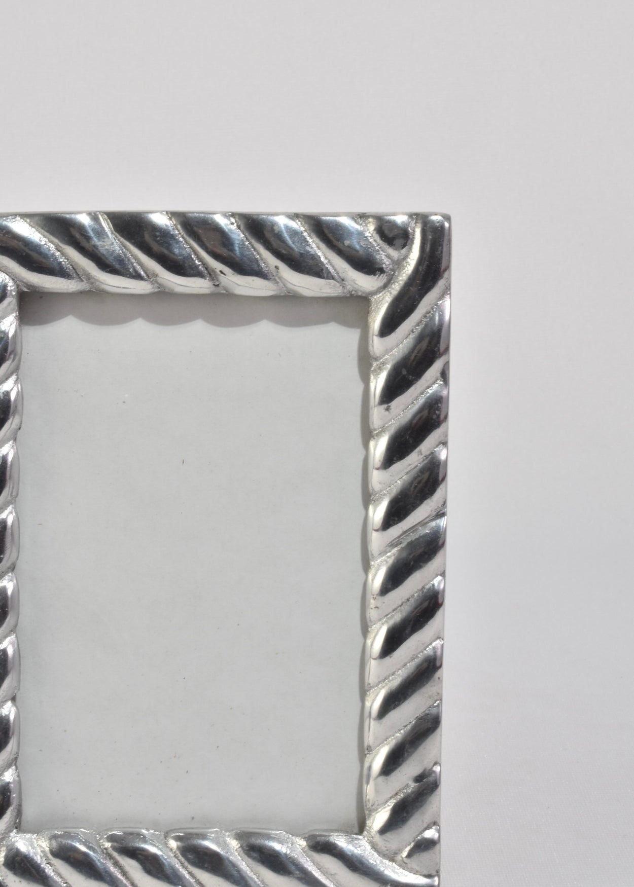 Ribbed Pewter Frame