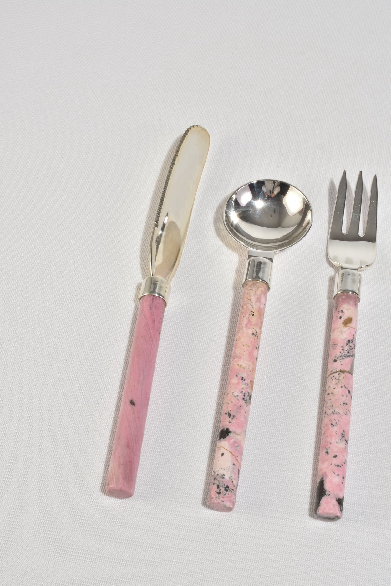 Casa Cutlery Set in Pink Sample