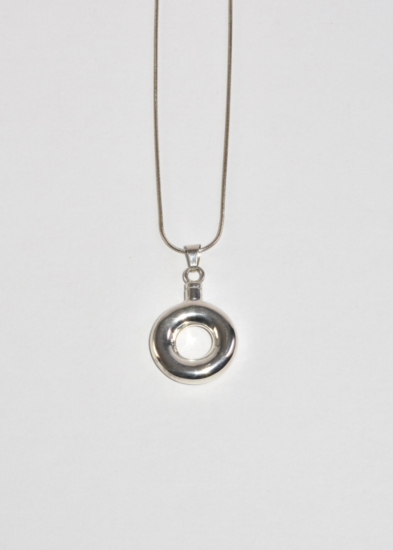 Circle Perfume Pendant Necklace