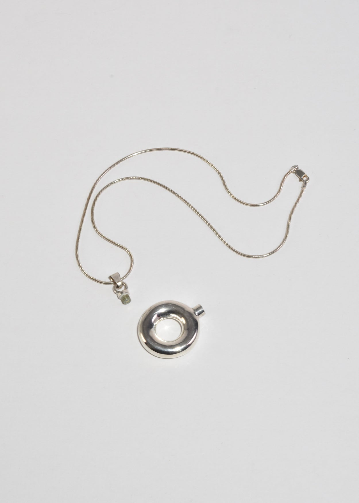 Circle Perfume Pendant Necklace