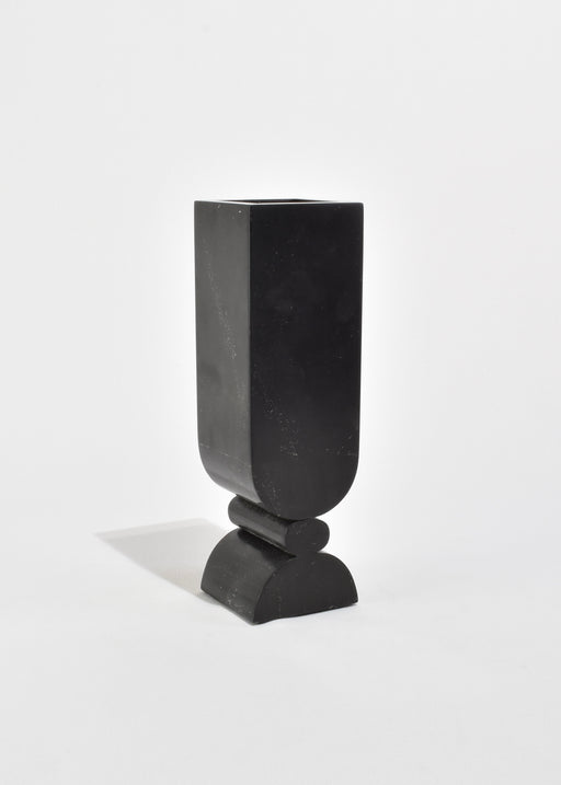 Beacon Vase in Black Onyx