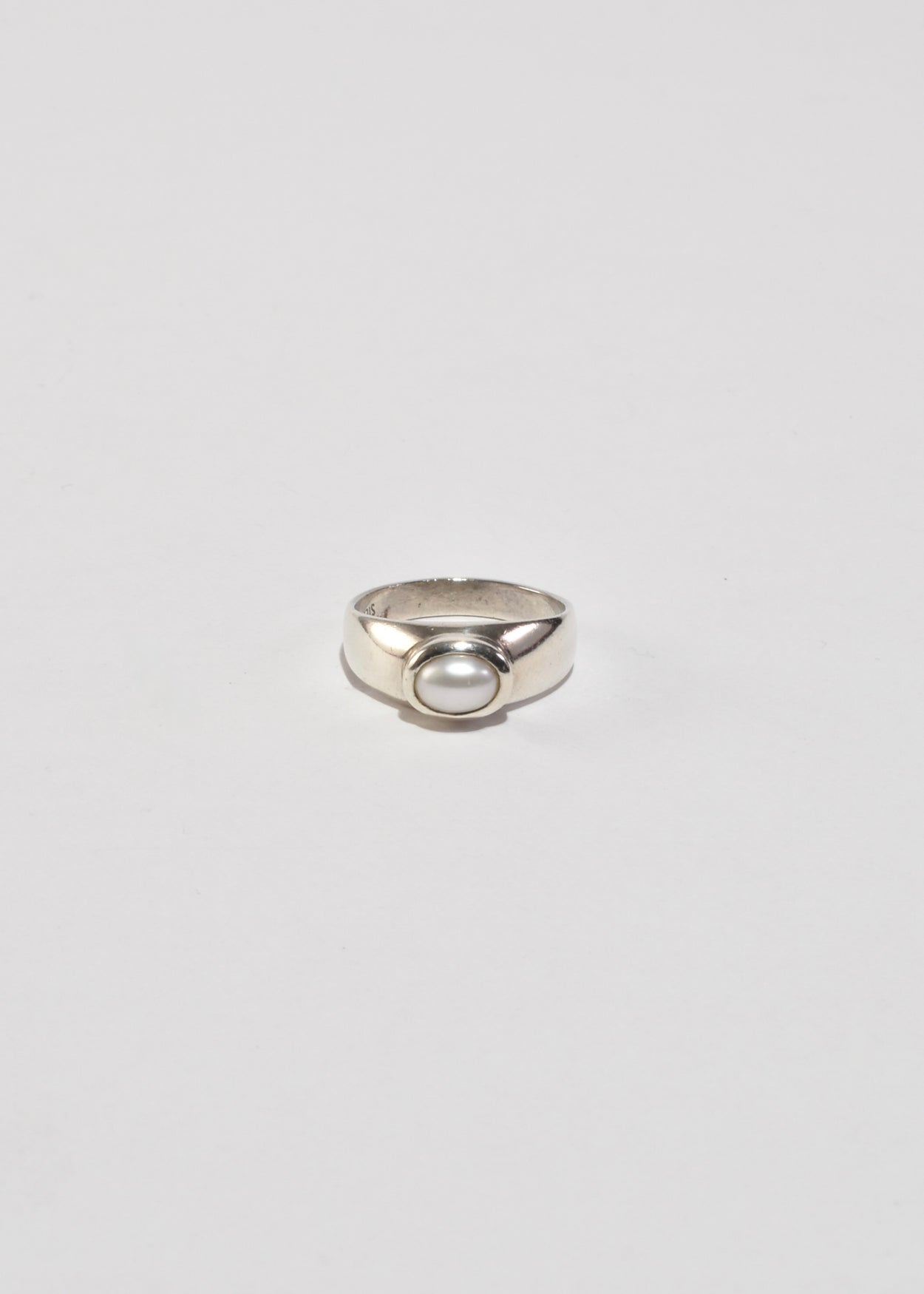 Silver Pearl Ring