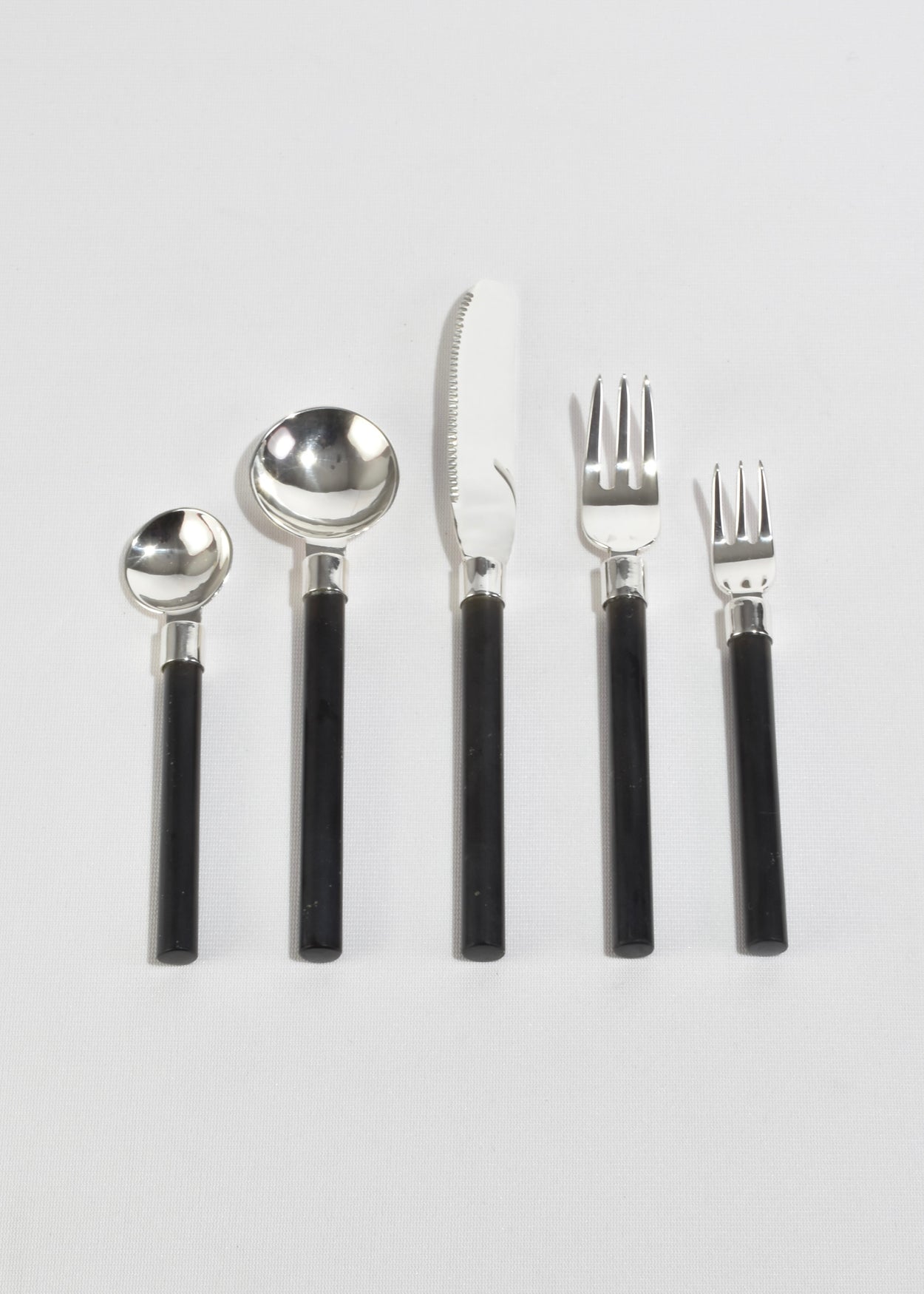 Casa Cutlery Set in Onyx