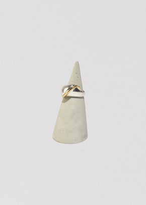 Sculptural Gold Stripe Ring